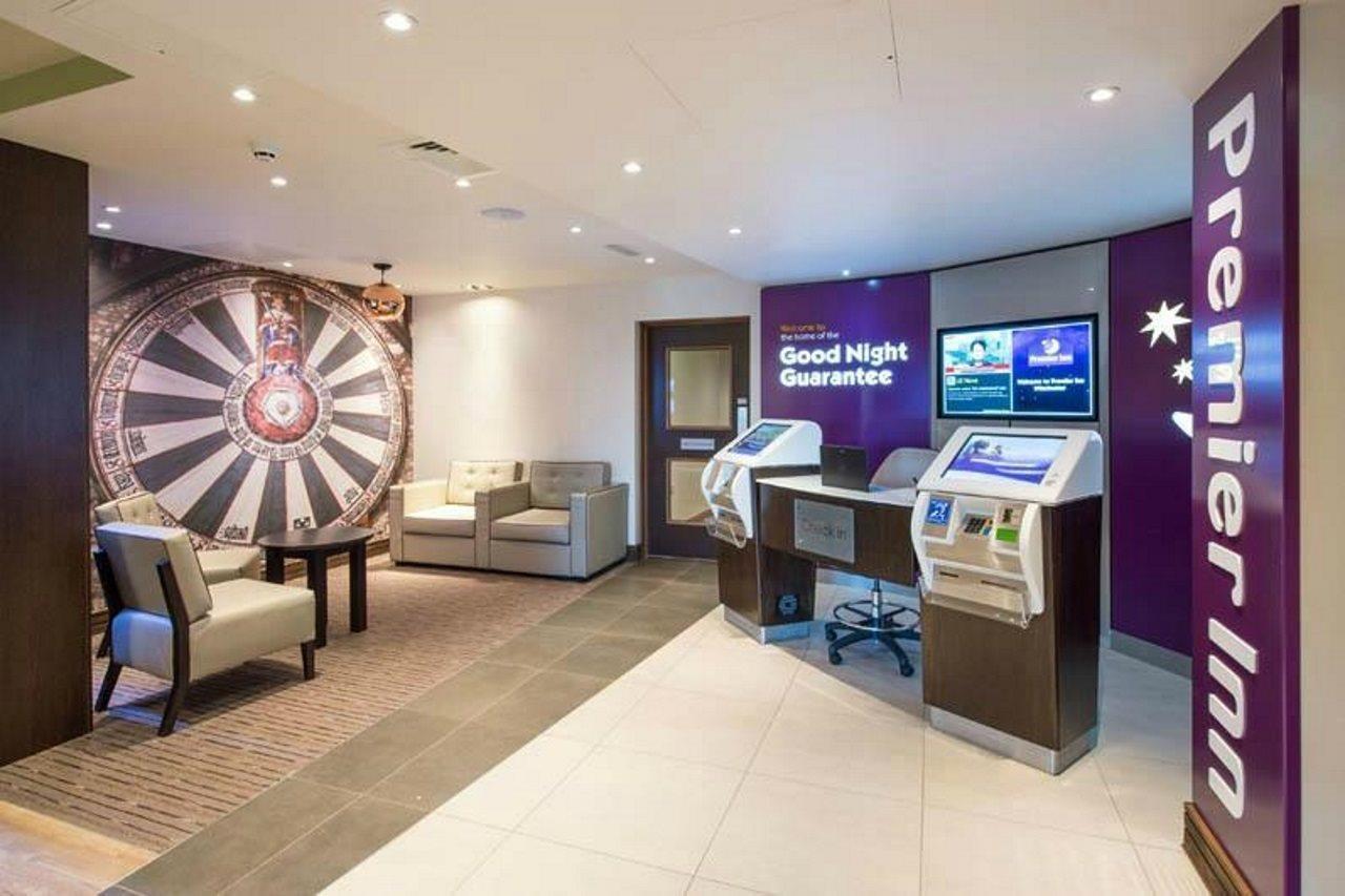 Premier Inn وِنشيستير المظهر الخارجي الصورة